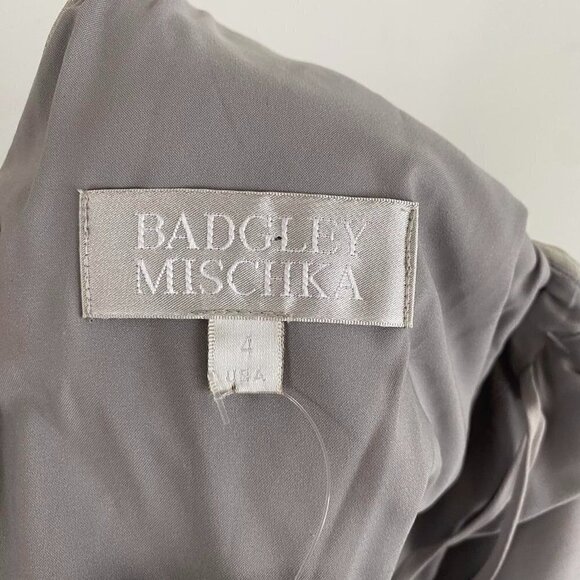 BADGLEY MISCHKA silver off the shoulder dress nwt - Picture 8 of 9